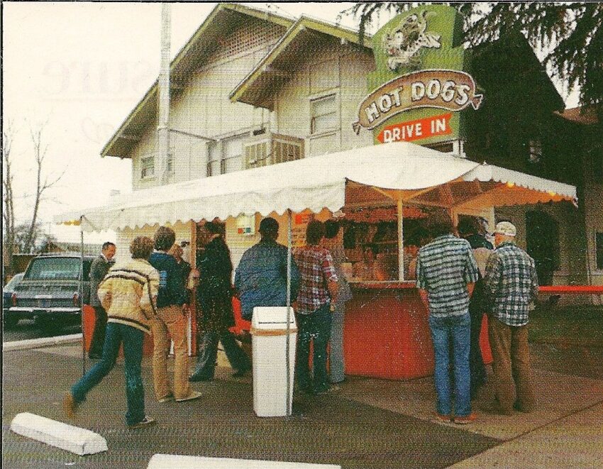 Best Hot Dogs in Visalia: Your Ultimate Guide [2024]
