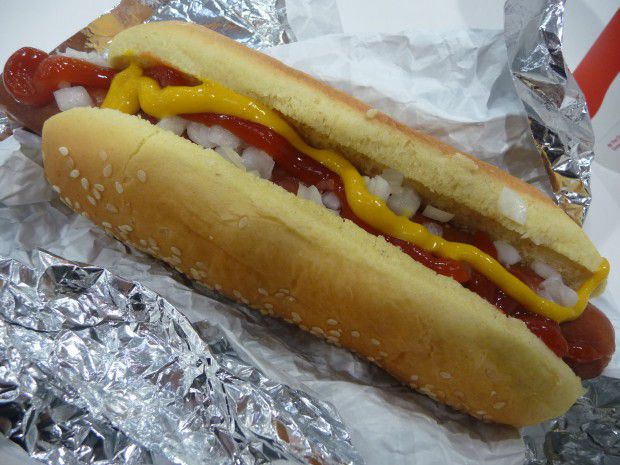 Seattle’s Best Hot Dogs: A Definitive Guide to the Emerald City’s Top Dogs