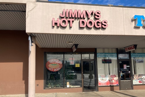 Jimmy’s Hot Dogs Chicago: The Definitive Guide (2024)