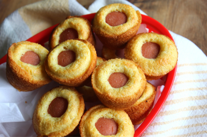 Hot Dog in Corn Muffin: The Ultimate Guide to Cornbread Dogs