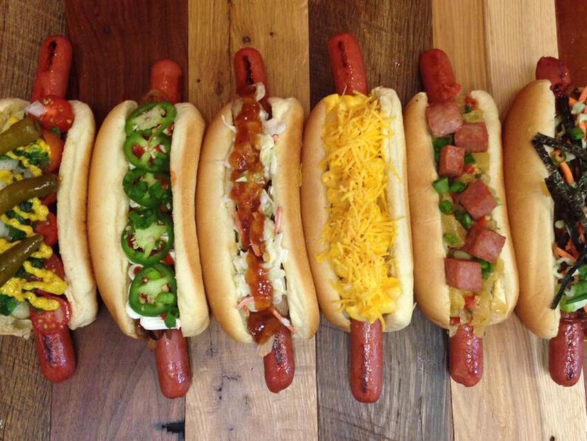 Dearborn Hot Dogs: An Expert’s Guide to Michigan’s Iconic Treat