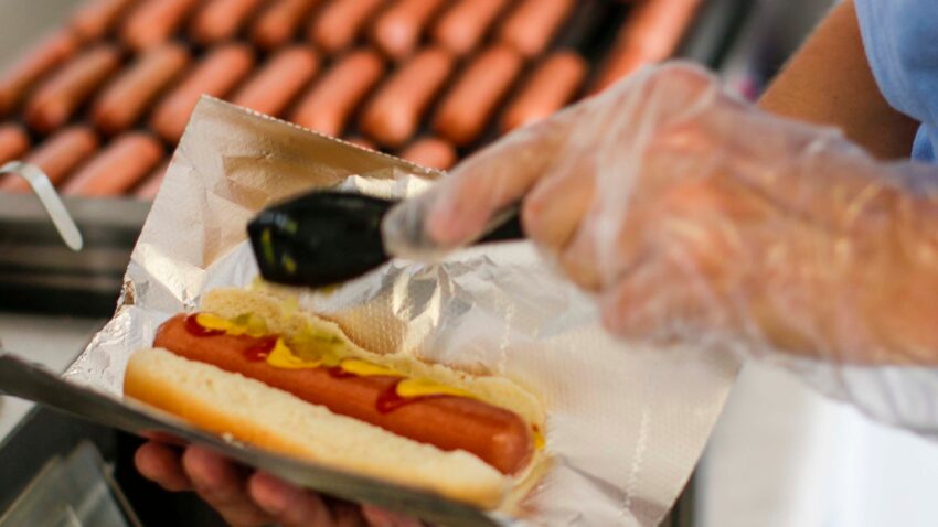 Sparky’s Hot Dogs: The Ultimate Guide to Deliciousness Sparky’s Hot Dogs: The Ultimate Guide to Deliciousness