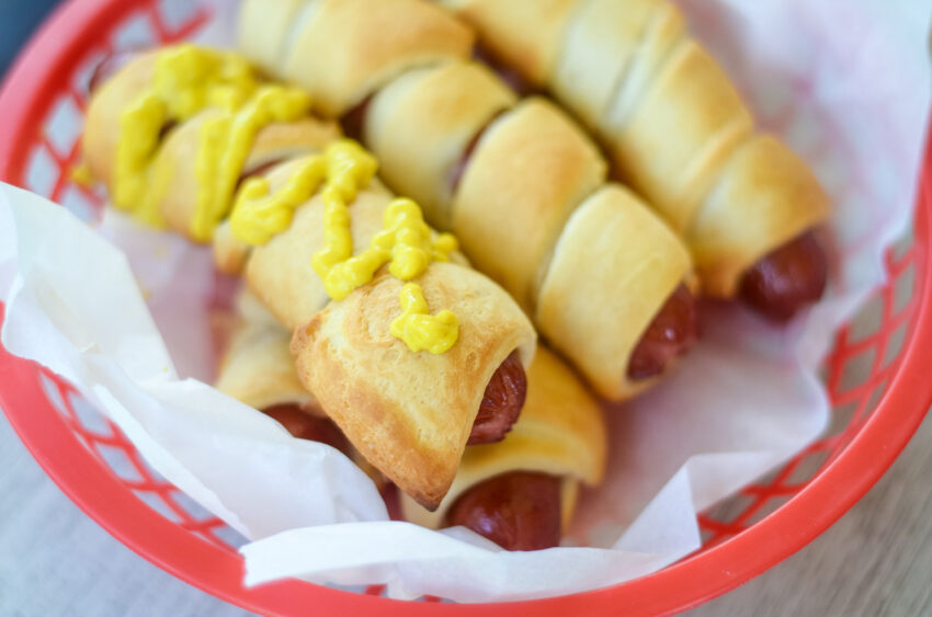 Air Fryer Frozen Hot Dogs: The ULTIMATE Guide (2024)