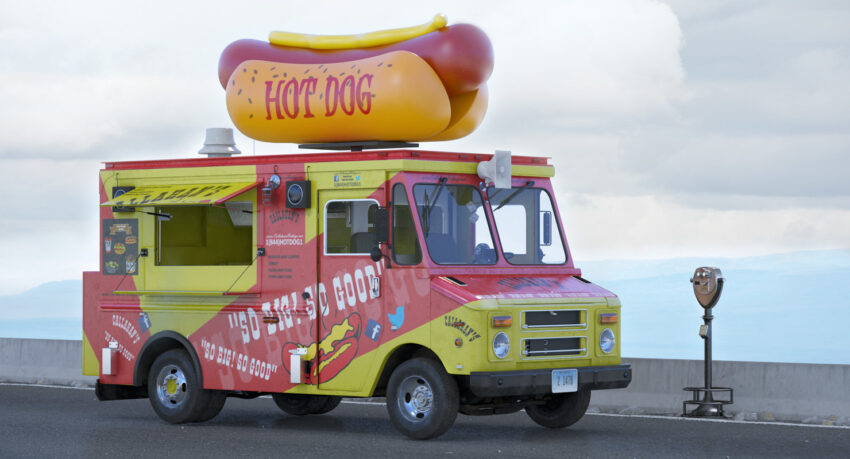 Hot Dog Truck Business: The Definitive Guide to Success (2024)