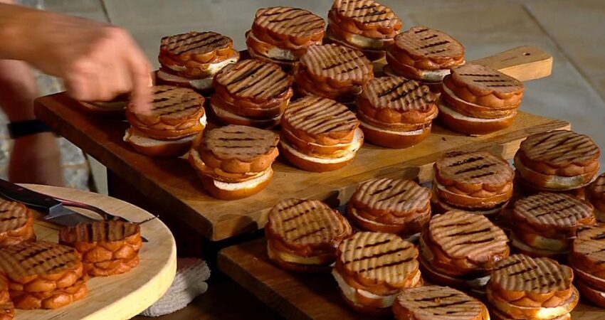 Round Hot Dogs: The Ultimate Guide to Preparation, History, and Beyond Round Hot Dogs: The Ultimate Guide to Preparation, History, and Beyond