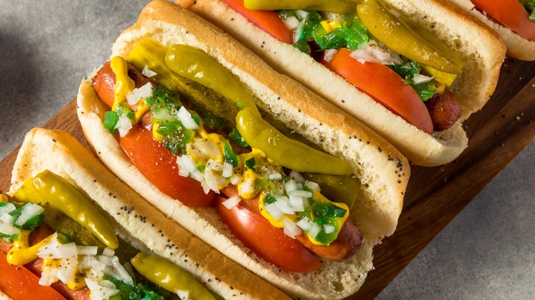 Different Hot Dog Styles: A Global Culinary Journey & Expert Guide