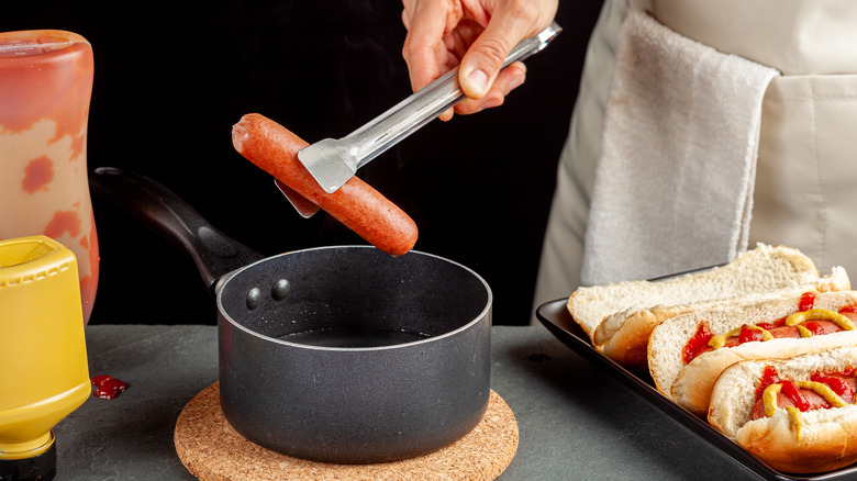 Boil Hot Dogs: The Expert Guide to Perfecting a Classic
