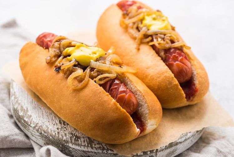 Hot Dog Radio: The Ultimate Guide to Wieners, Waves, & Wireless!