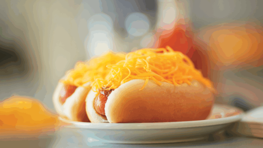 Cincinnati Hot Dogs: The Definitive Guide to Skyline, Gold Star & More