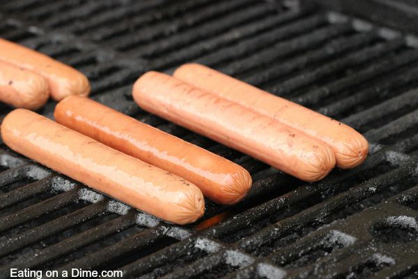 Grill Master Secrets: How to Grill Hot Dogs Perfectly Every Time