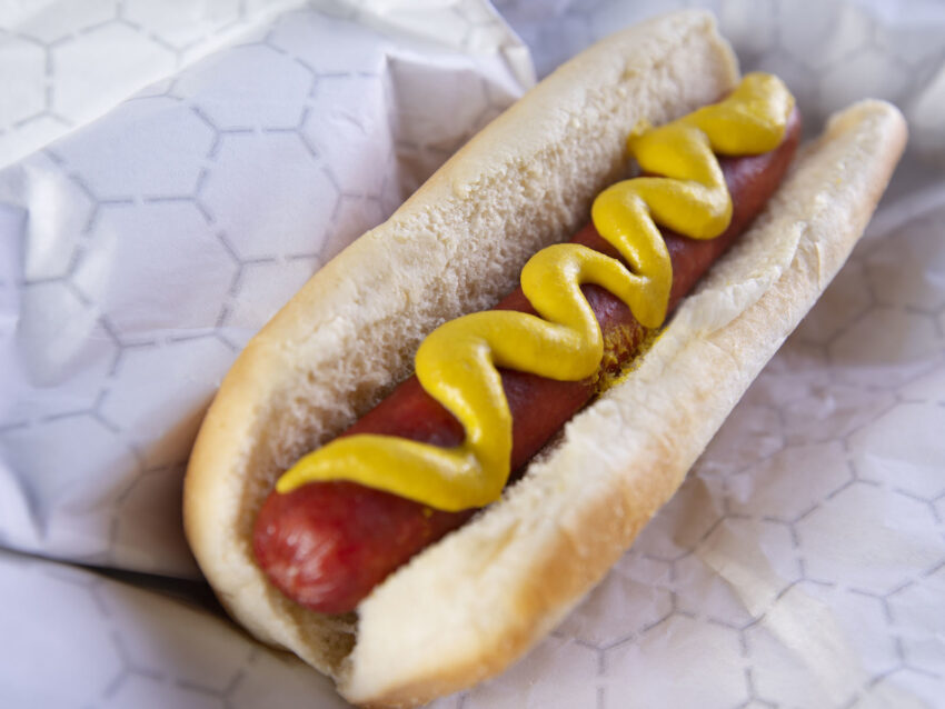 Hot Dog Club: The Ultimate Guide to Wurst Fanatics & Culinary Connoisseurs