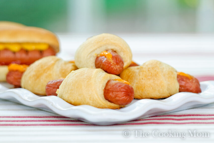 Hot Dog on a Roll: The Ultimate Guide to Perfection (2024)