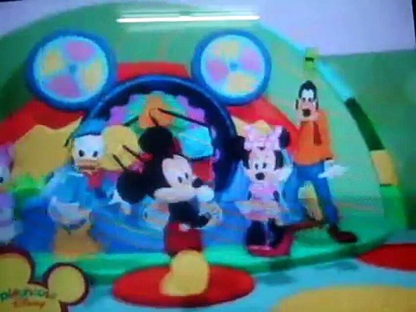 Hot Dog Song Lyrics Mickey: The Ultimate Disney Anthem Guide