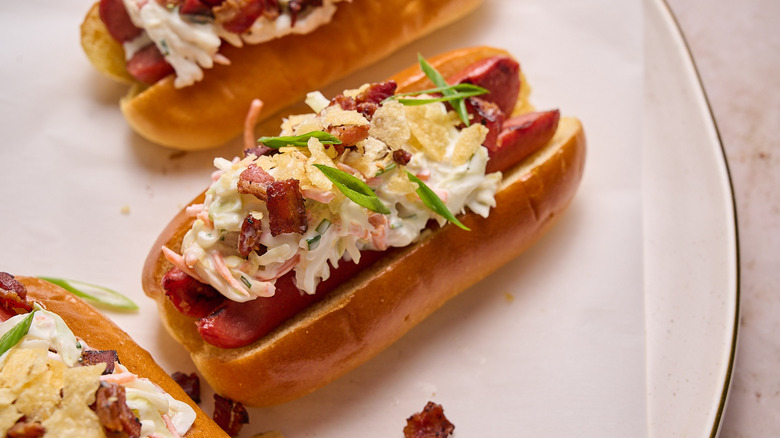 Best Coleslaw Recipe for Hot Dogs: The Ultimate Guide