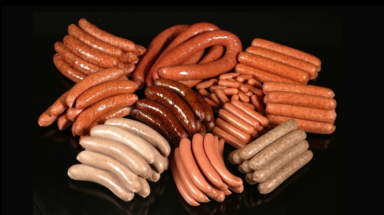 Hot Dogs Recalled: Your Expert Guide to Safety & Prevention