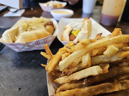 East Liverpool’s Best Hot Dogs: A Deep Dive into Local Shoppes