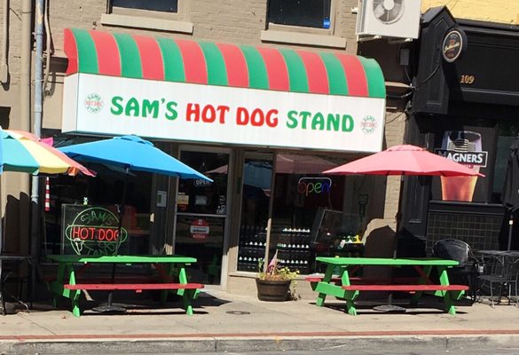 Best Hot Dogs in Lexington KY: Your Ultimate Guide [2024]