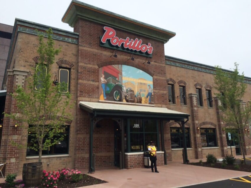 Portillo’s Hot Dogs Near Me: Your Ultimate Guide to Chicago’s Finest