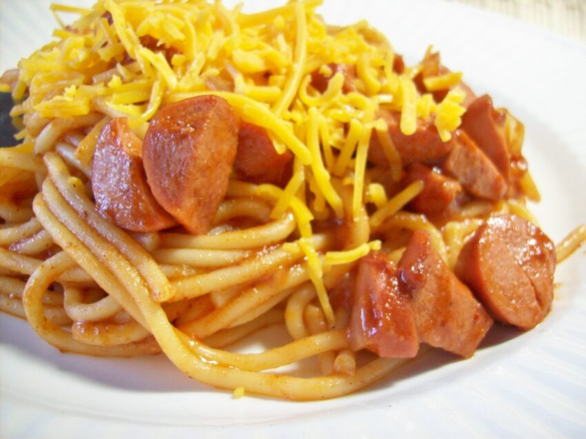 Ultimate Spaghetti with Hot Dog Recipe: A Comfort Food Masterpiece