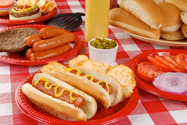 Hamburgers and Hot Dogs: The Ultimate Guide to Grilling Perfection