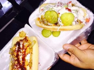 Los Ponchos Hot Dogs: The Ultimate Guide to Flavor & Fun